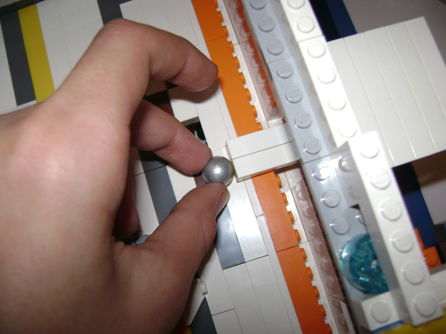 újjabb LEGO Flipper
