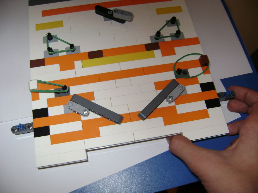 újjabb LEGO Flipper