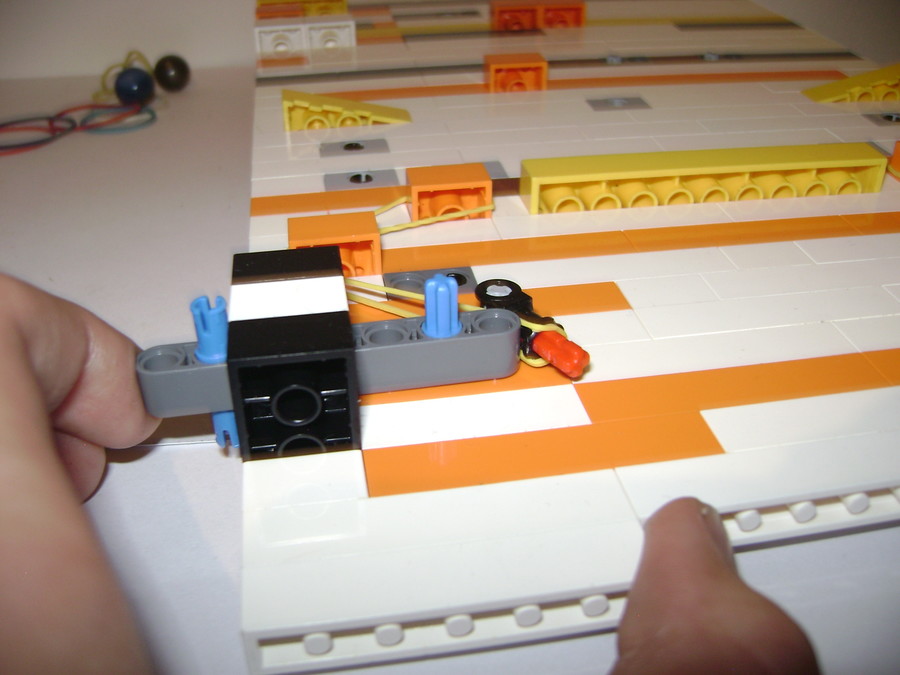 újjabb LEGO Flipper