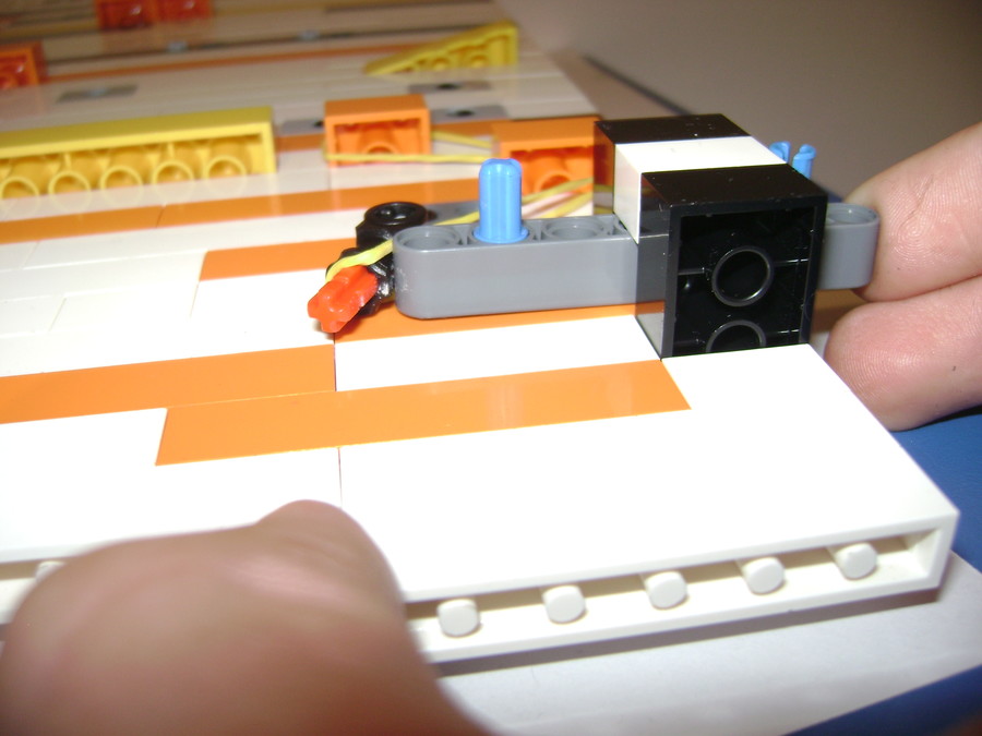 újjabb LEGO Flipper