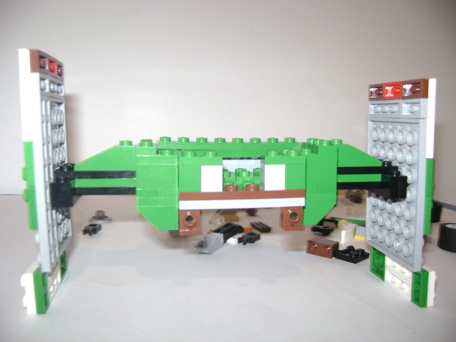 6743 Tie fighter