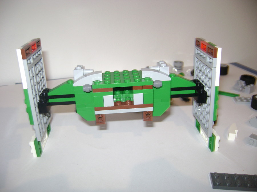 6743 Tie fighter
