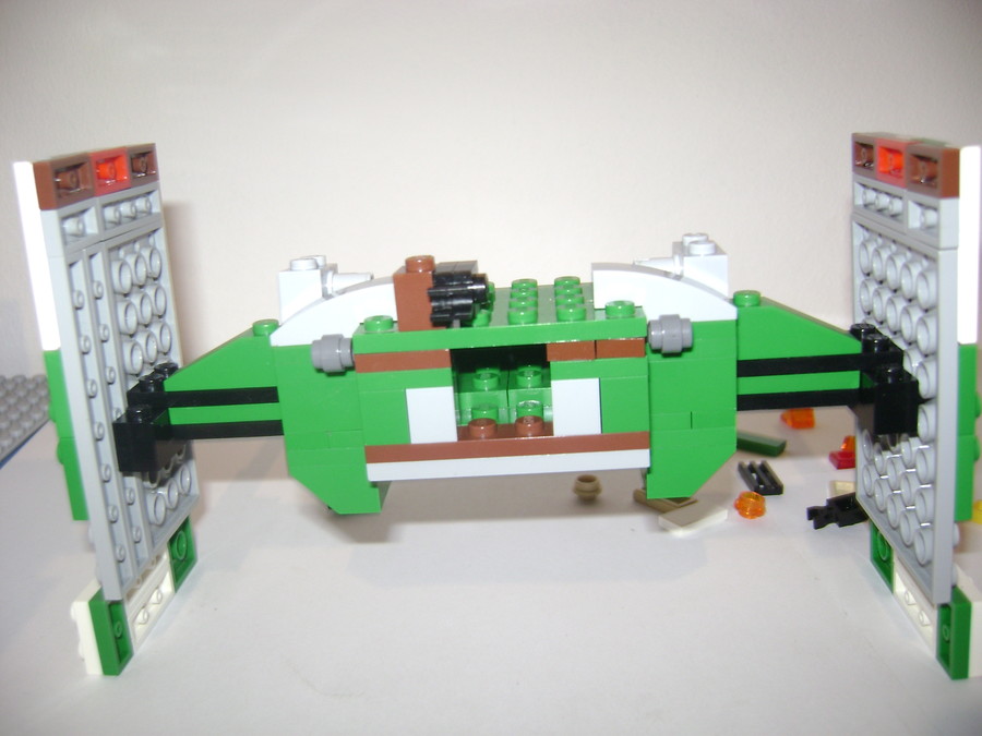 6743 Tie fighter