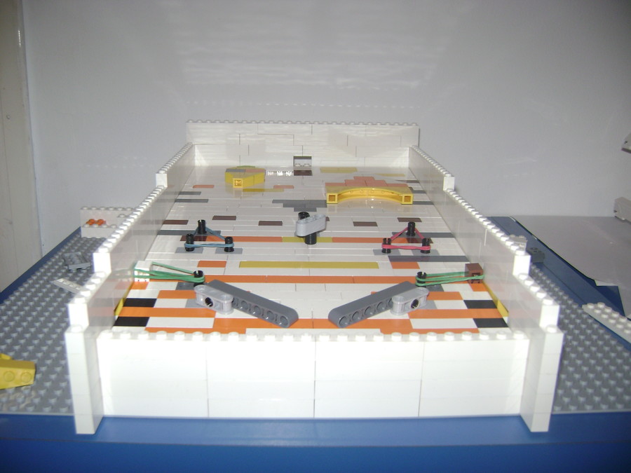 Hogyan készíts LEGO-ból Flippert? :)