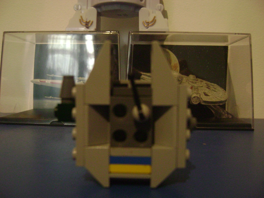 Star wars Csillagromboló,X-szárnyú és mini Millenium falcon