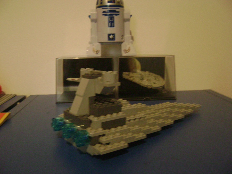 Star wars Csillagromboló,X-szárnyú és mini Millenium falcon