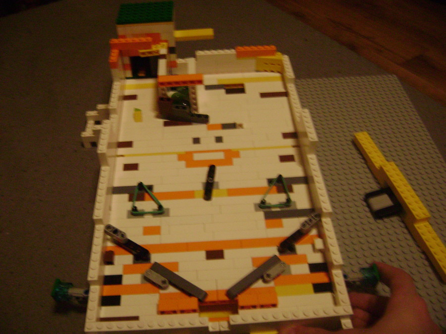 Működő LEGO flipper :)