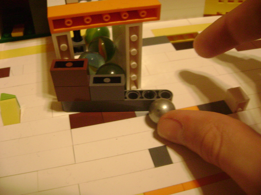 Működő LEGO flipper :)