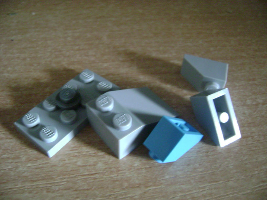 Mini LEGO Millenium Falcon