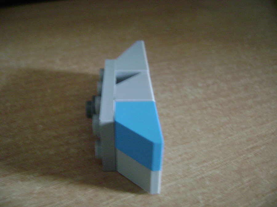 Mini LEGO Millenium Falcon