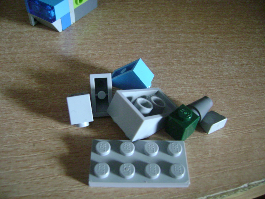 Mini LEGO Millenium Falcon