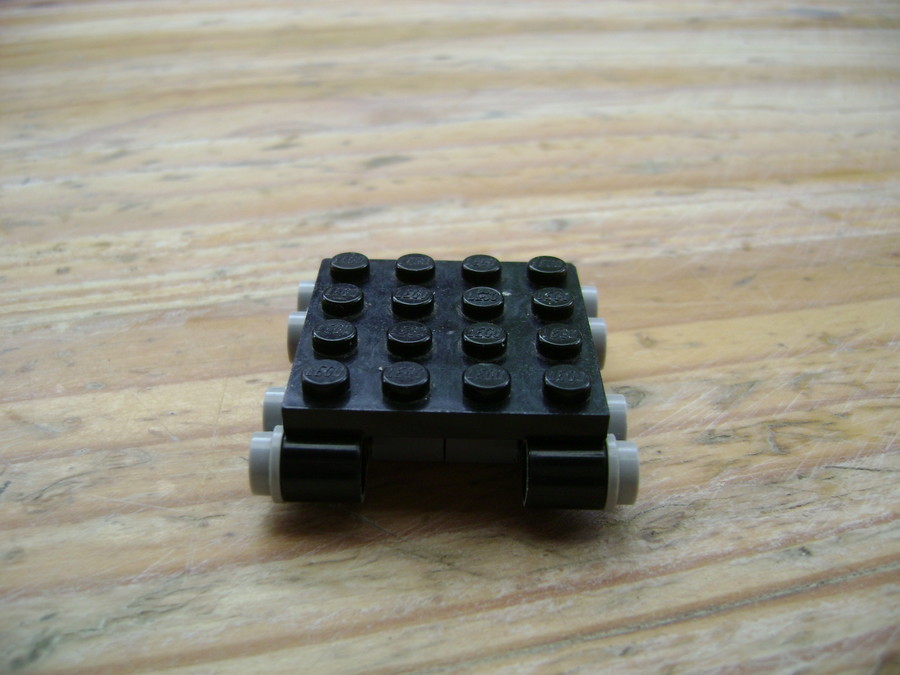 Mini LEGO tank