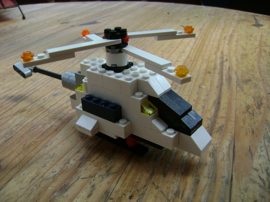LEGO helikopter