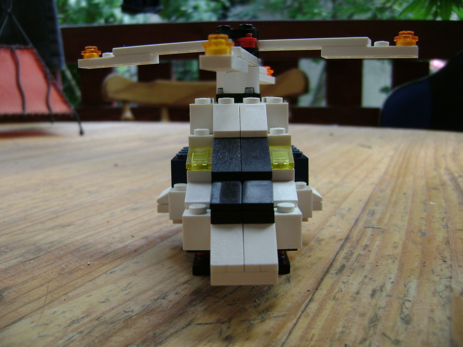 LEGO helikopter