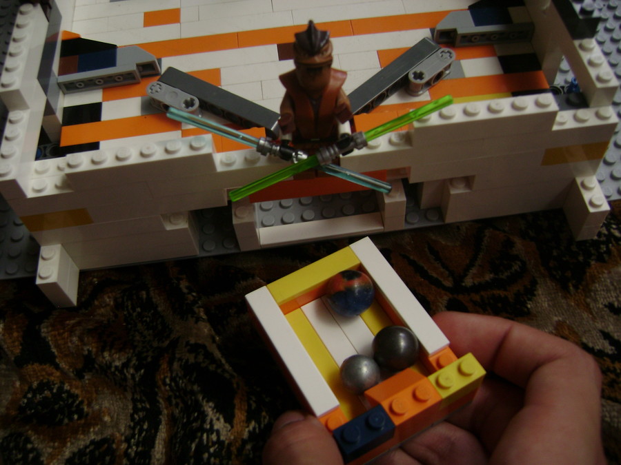 LEGO SW flipper