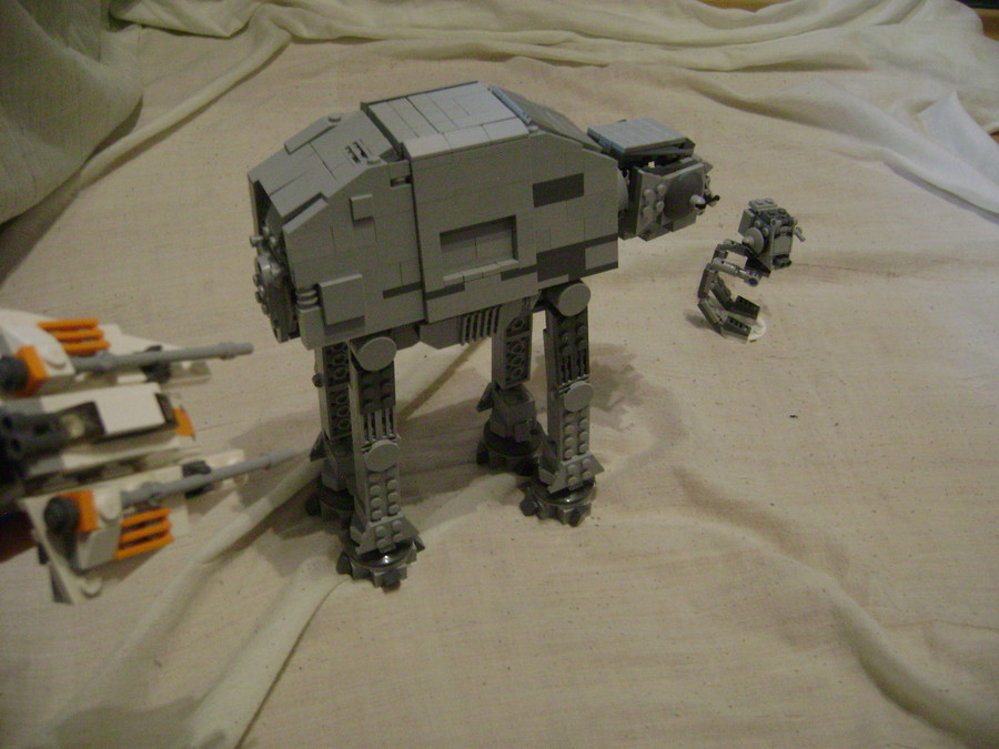LEGO AT-AT *-*