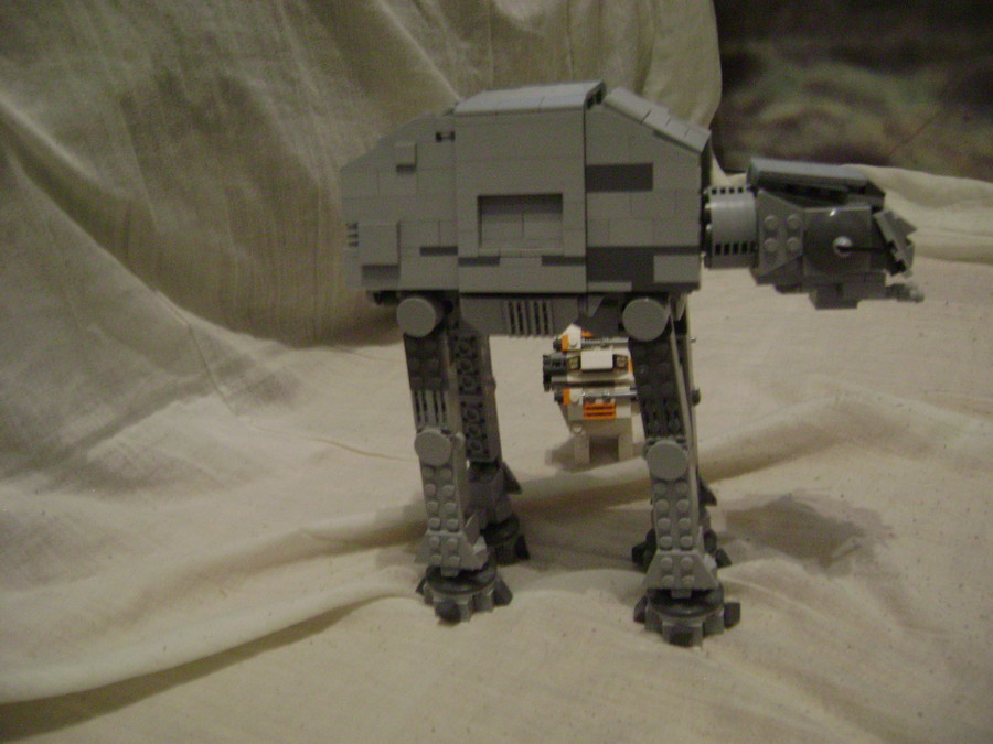 LEGO AT-AT *-*