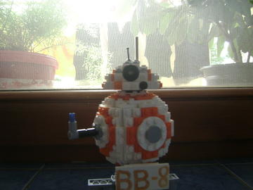 LEGO BB-8+állvány