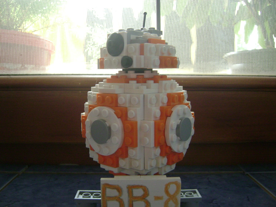 LEGO BB-8+állvány