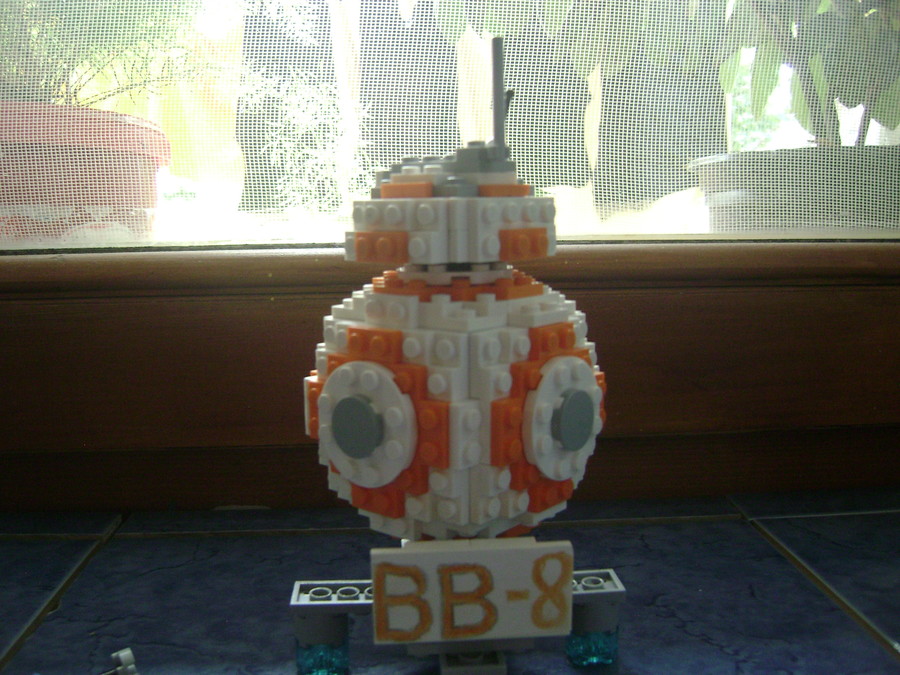 LEGO BB-8+állvány
