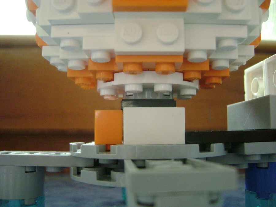 LEGO BB-8+állvány