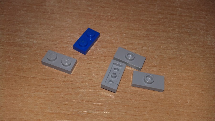 Lego R2-D2 :)