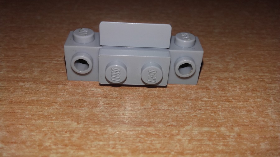 Lego R2-D2 :)