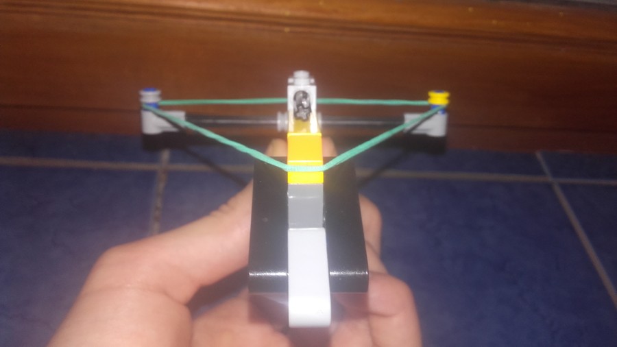Működő LEGO íjj puska