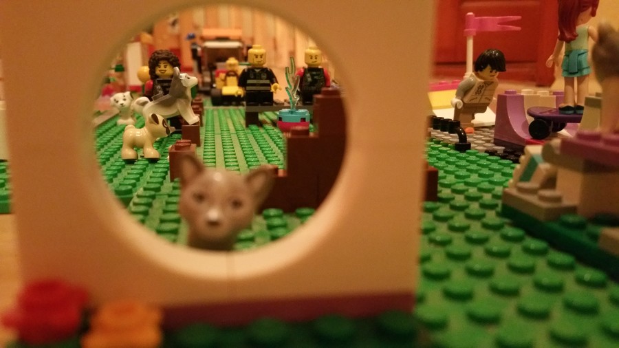 LEGO figurák vidám reggelei