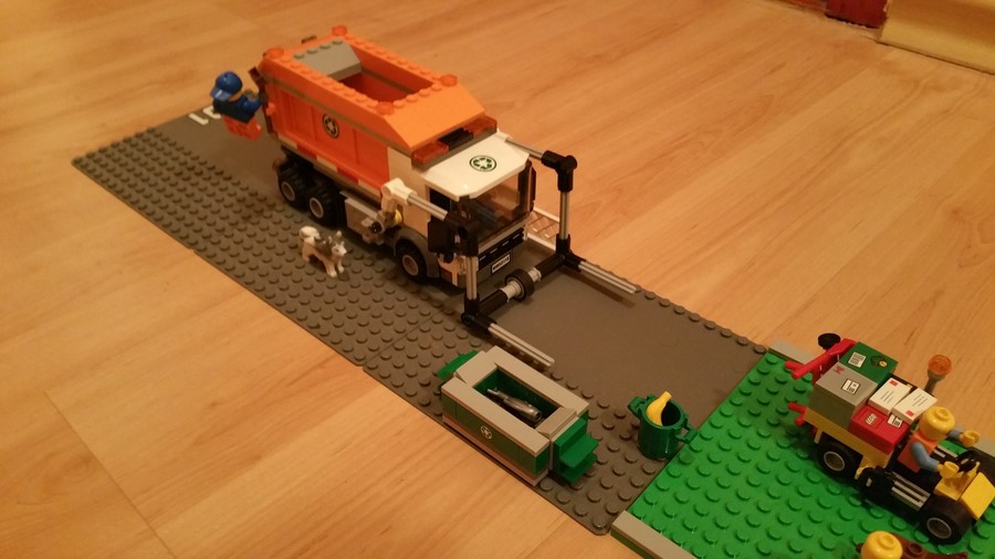 LEGO figurák vidám reggelei