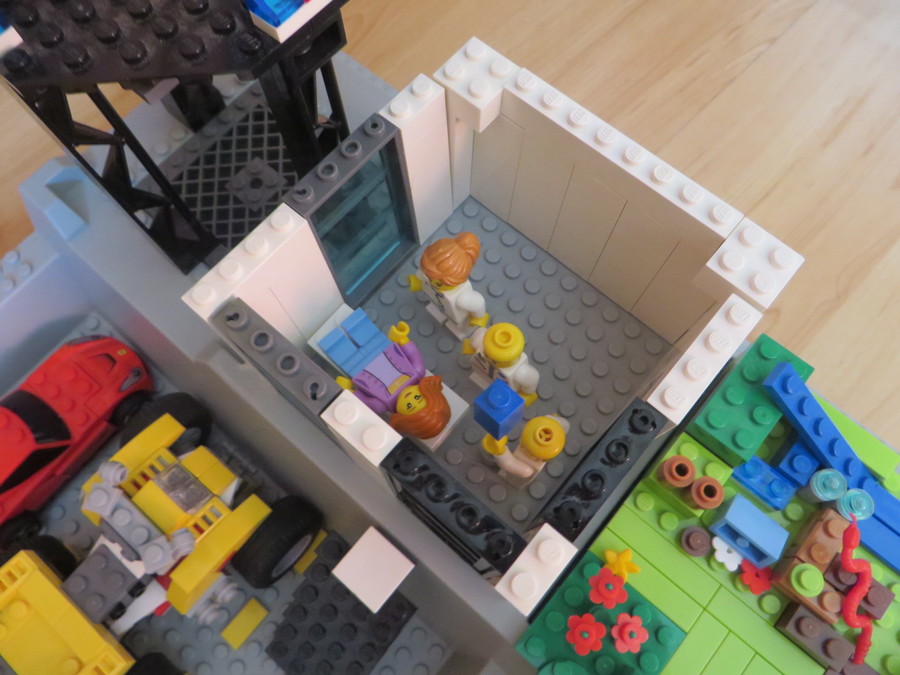 bővül a család