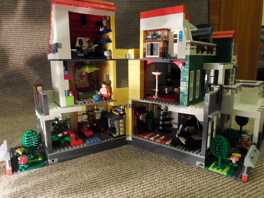 Zöld lego ház