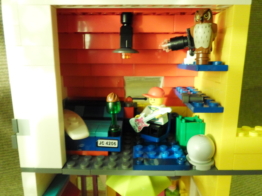 Zöld lego ház