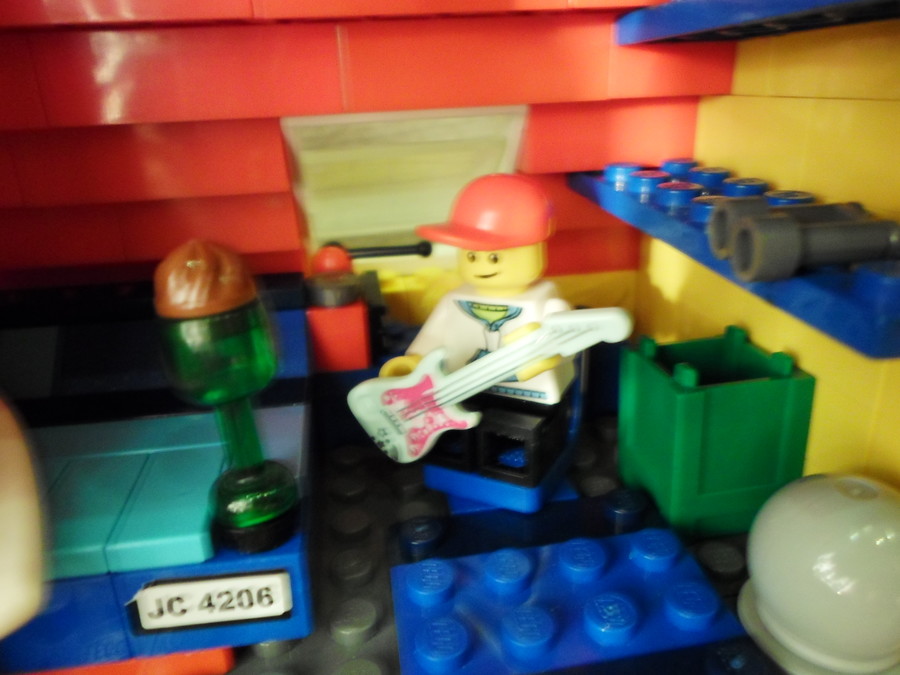Zöld lego ház