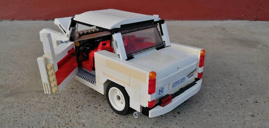 LEGO TRABANT 601 