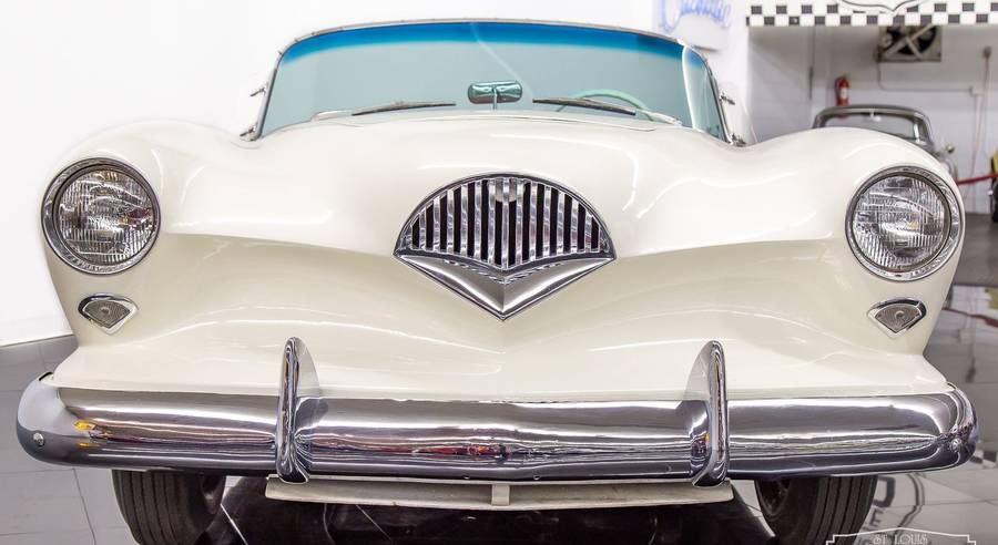 1954 Kaiser Darrin Doors