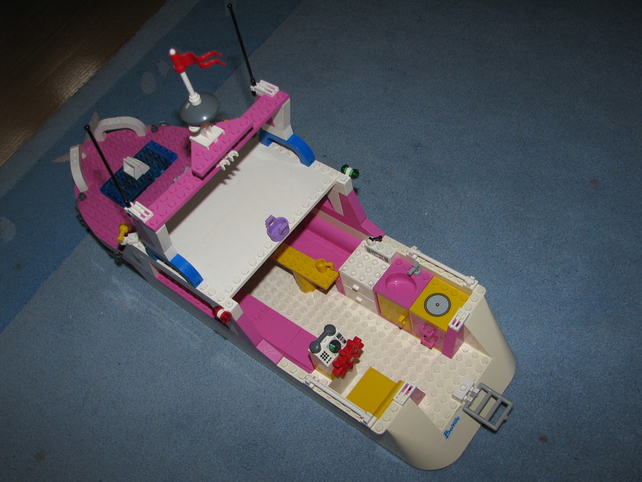 Belville yacht