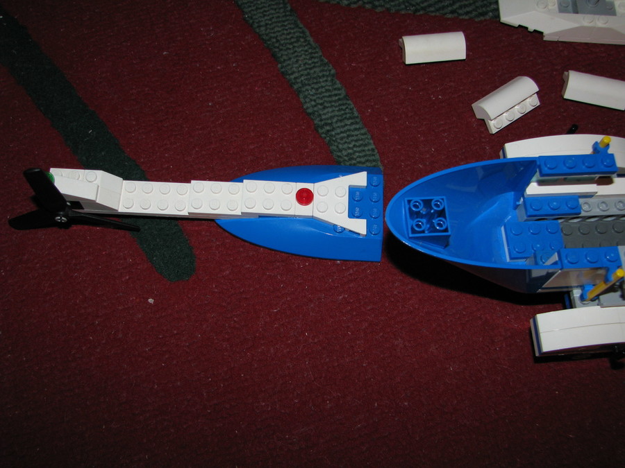 rendőrségi helikopter