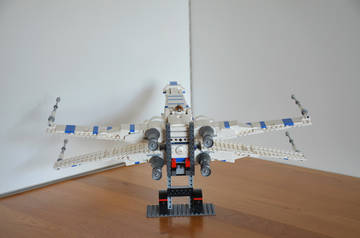 X-szárnyú – Giant MOC