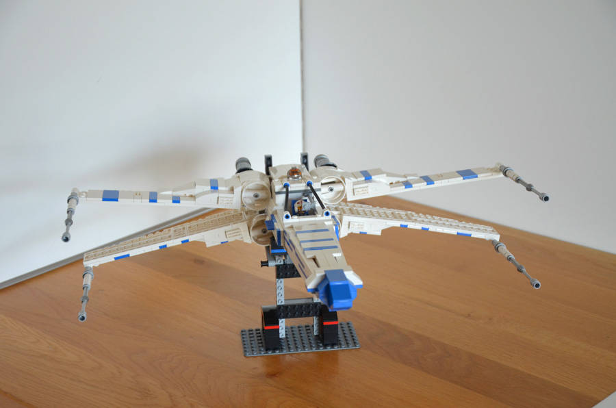 X-szárnyú – Giant MOC