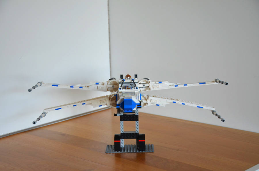 X-szárnyú – Giant MOC