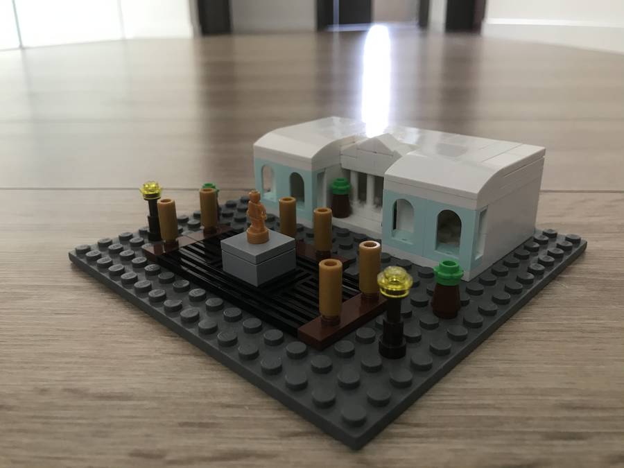 Microscale múzeum a főtéren