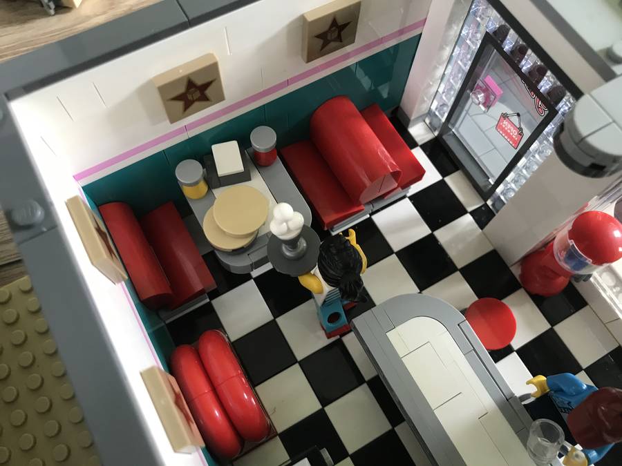 Szülinapi ajándékom-Downtown Diner