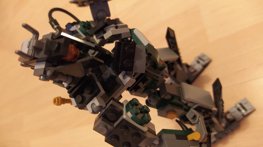 Lego Robots #1 ( Ninja robot )