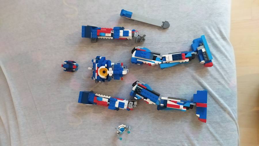 Lego Robots #2 ( Pacific Rim )