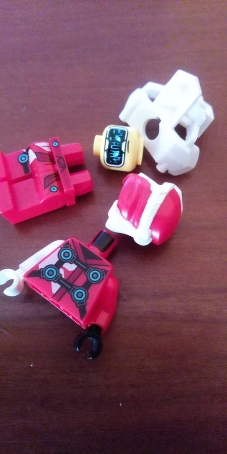 Ninjago minifiguráim III.