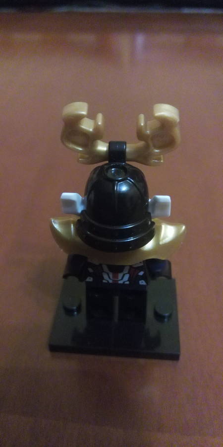 Ninjago minifiguráim V.