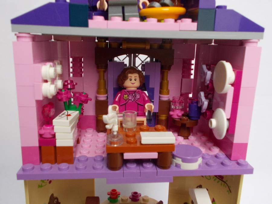 Kishúgom kérte (2): Umbridge szobája