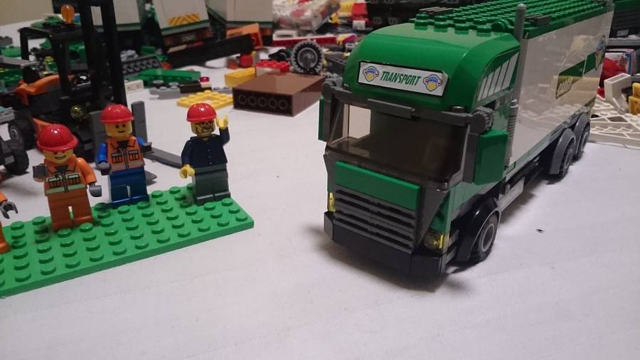 LEGO® City Cargo Kamion másképp