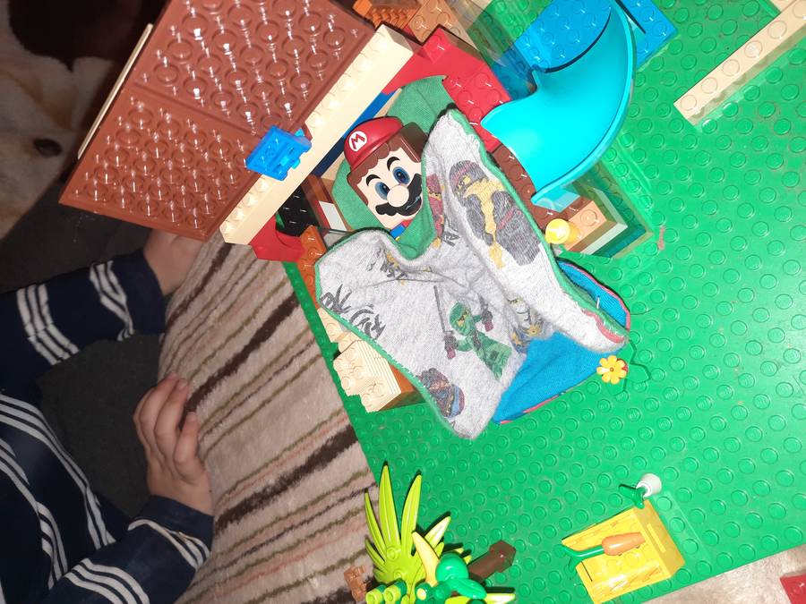 Lego Mario házikó